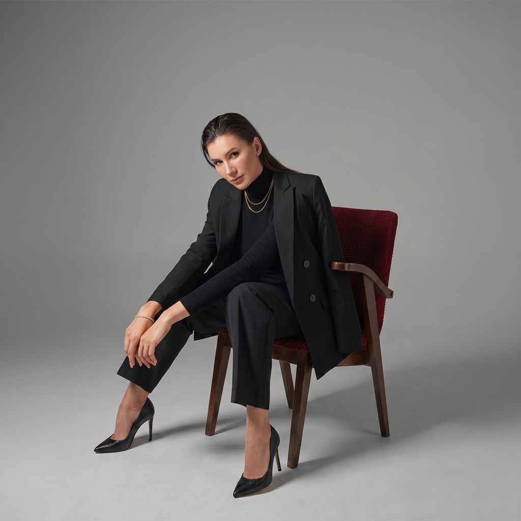 Black Buttoned Blazer