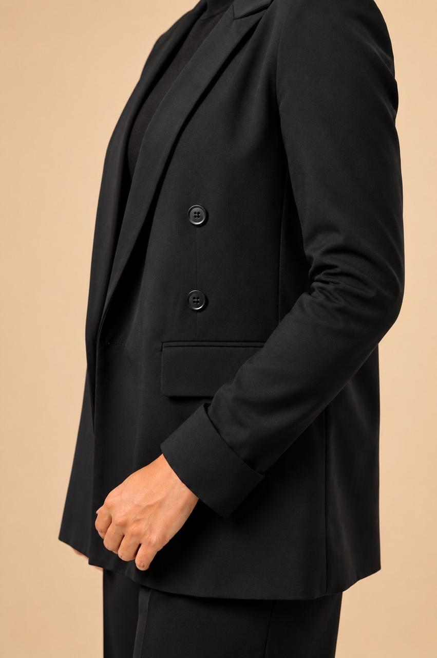 Black Buttoned Blazer